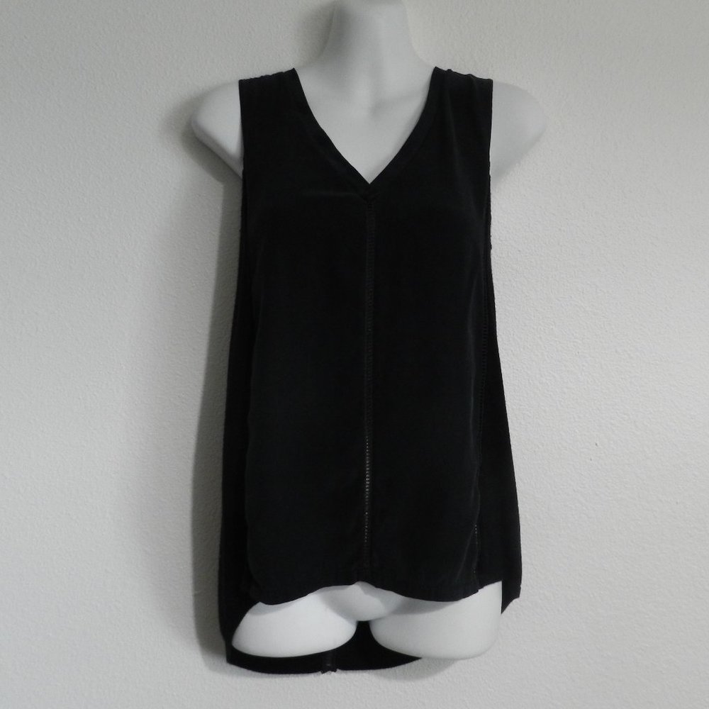 Nanette Lepore open weave accent V neck silky rayon and lightweight knit…